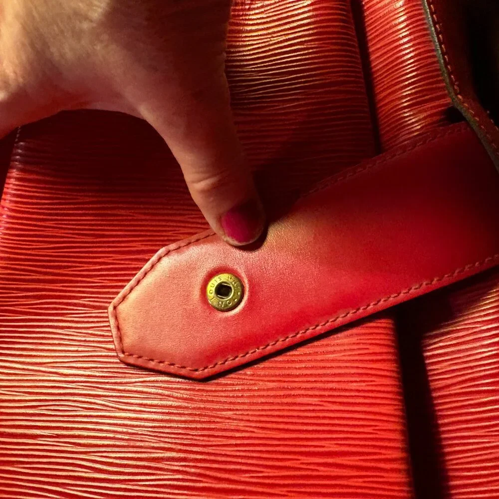 LOUIS VUITTON Epi Sac Depaule GM Shoulder Bag Red M80207 LV Auth 131025 - Picture 7 of 16